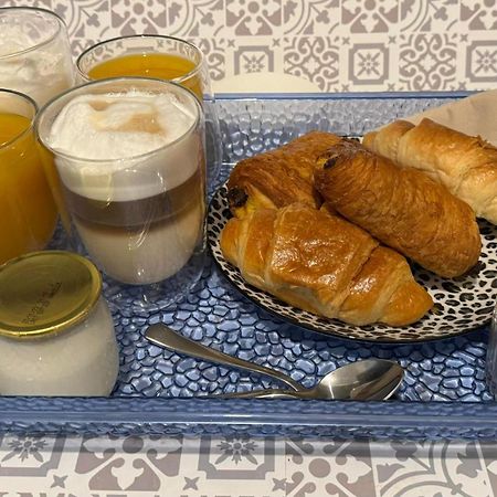 Near Castle Of Versailles Cozy Room With Breakfast And Parking 외부 사진