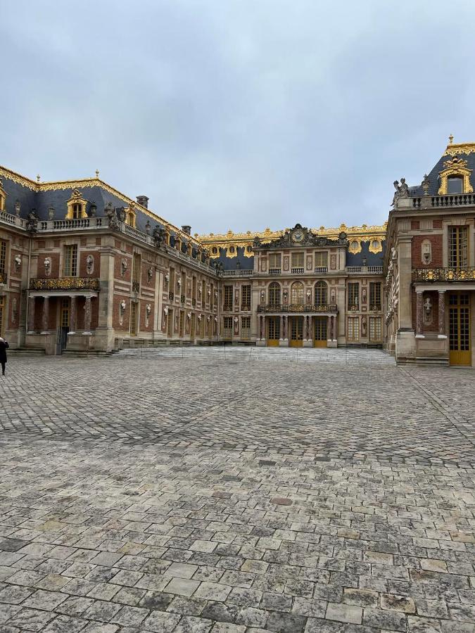 Near Castle Of Versailles Cozy Room With Breakfast And Parking 외부 사진