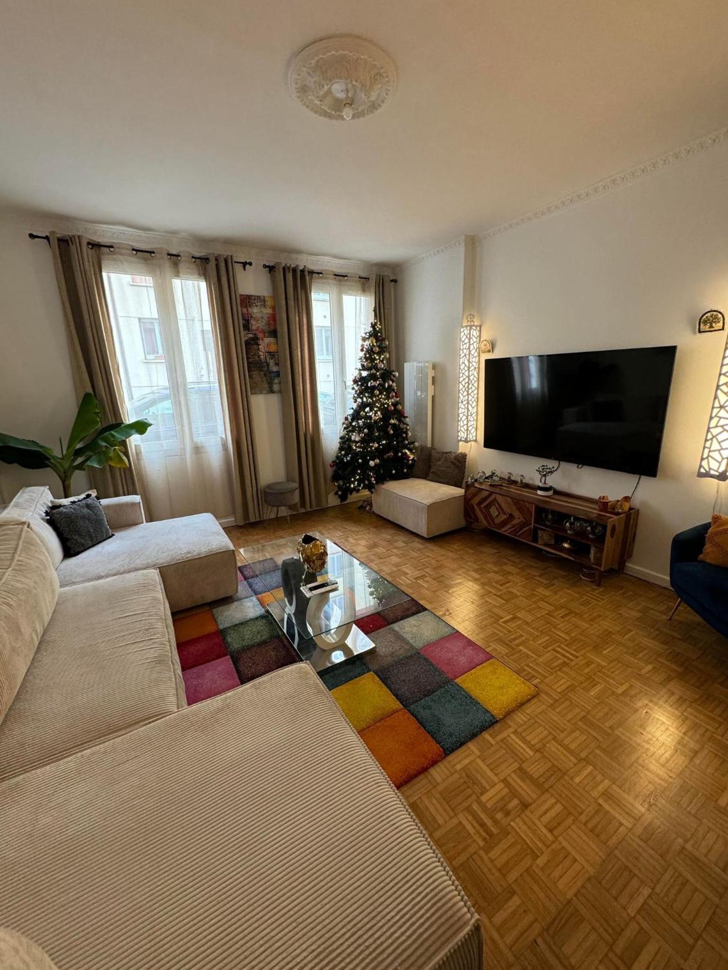 Near Castle Of Versailles Cozy Room With Breakfast And Parking 외부 사진