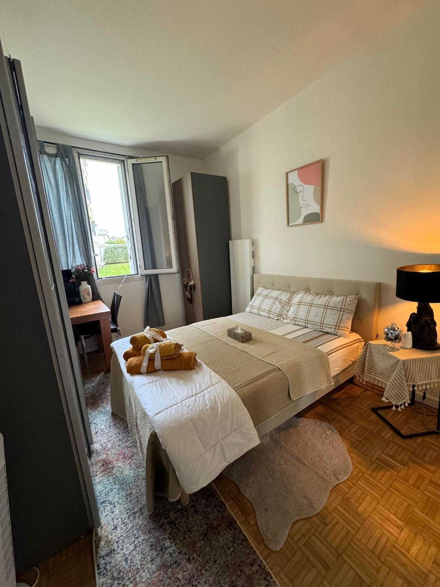 Near Castle Of Versailles Cozy Room With Breakfast And Parking 외부 사진